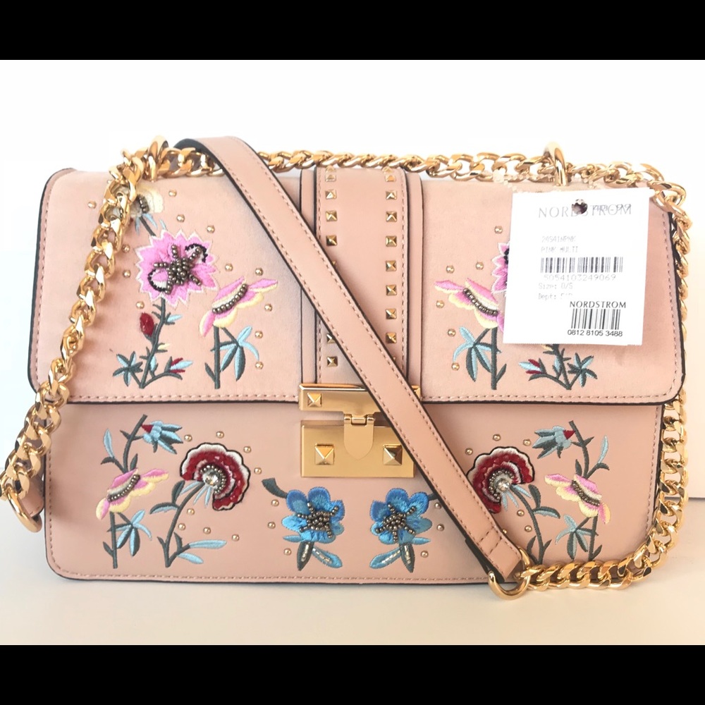 Sold ! Host Pick ! TOPSHOP Darcy Floral Shoulder - Picture 7 of 8